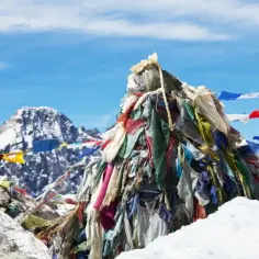 W jakim kraju leży Mount Everest? Odkryj tajemnice tej góry