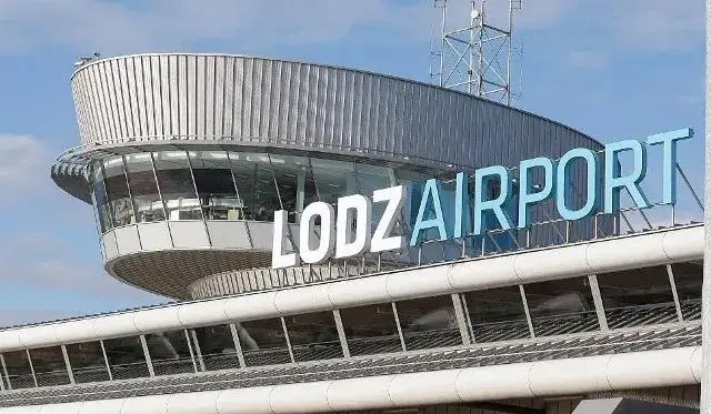 Zdjęcie Gdzie można polecieć z Łodzi? Odkryj najlepsze kierunki na wakacje
